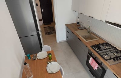 Location d’un appartement moderne de 2 pièces dans le complexe V22 Park Residence, Bucarest, Roumanie